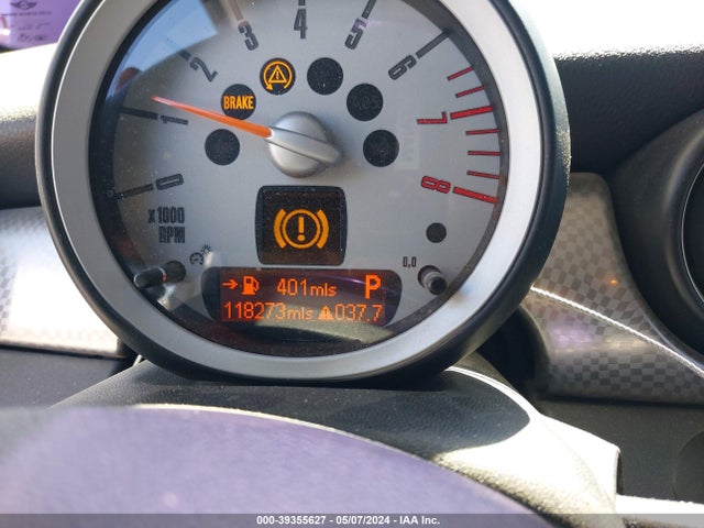 2008 MINI COOPER S WMWMF73538TV36870 Photo 6