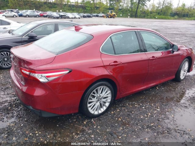 4T1F31AK9LU518592 Toyota Camry Xle Hybrid