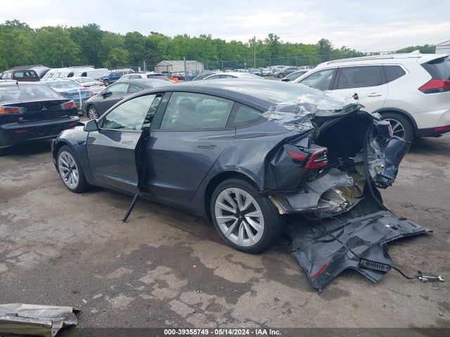 Tesla Model 3 Long Range Dual Motor All-wheel Drive 2023 5YJ3E1EB9PF670169 Image 3
