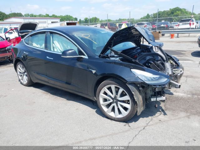 Продажа на аукционе авто 2018 Tesla Model 3 Long Range/mid Range, vin: 5YJ3E1EA6JF176253, номер лота: 39355777