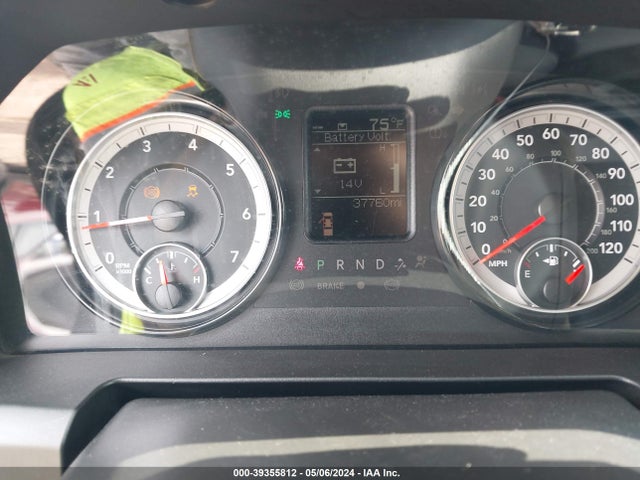 1C6RR6LG4NS203372 RAM 1500 Classic Slt  4x2 5'7 Box