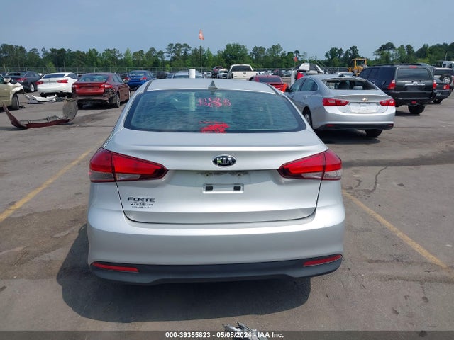 KIA FORTE LX 2017 3KPFK4A77HE160113 Image 16