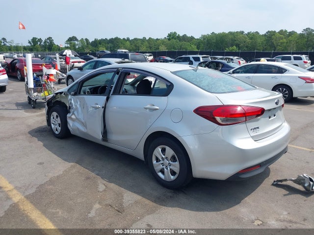 KIA FORTE LX 2017 3KPFK4A77HE160113 Image 3