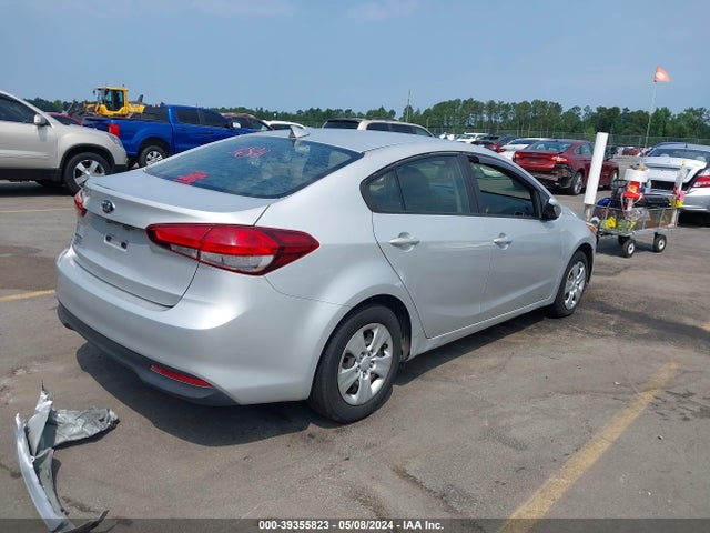 KIA FORTE LX 2017 3KPFK4A77HE160113 Image 4