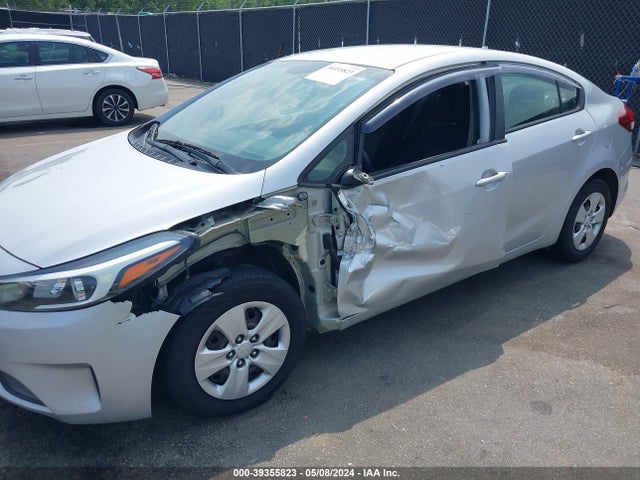 KIA FORTE LX 2017 3KPFK4A77HE160113 Image 6