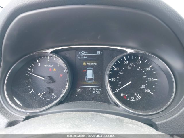 5N1AT2MT8FC810524 Nissan Rogue Sl