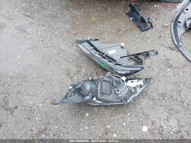 Chevrolet IMPALA 1LT 2017 1G1105S32HU167997 Image 12