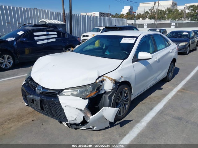 Toyota CAMRY SE 2016 4T1BF1FK6GU240495 Image 2