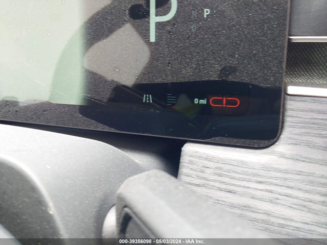 Rivian R1t Adventure 2023 7FCTGAAA1PN020478 Image 18