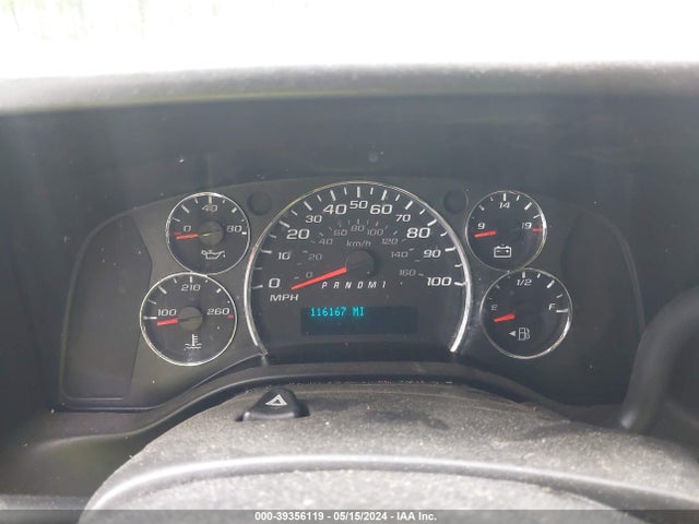 Chevrolet Express 2500 Work Van 2018 1GCWGBFP7J1255780 Image 7
