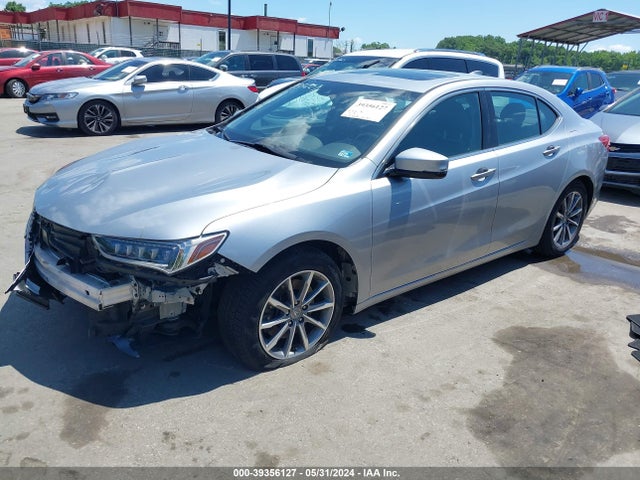 19UUB1F35JA008739 Acura TLX