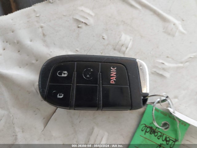 Jeep Renegade Limited 2016 ZACCJBDT0GPD16495 Image 11