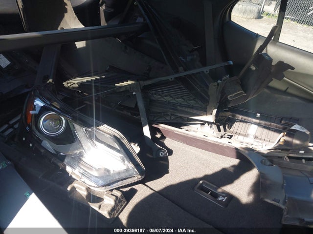 Chevrolet EQUINOX LT 2019 3GNAXUEV7KL266480 Image 12