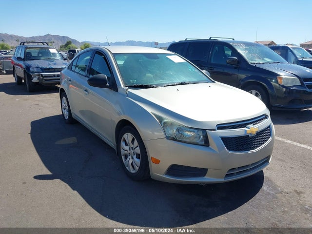 Chevrolet Cruze Ls Auto 2014 1G1PA5SG9E7484664 главное изображение