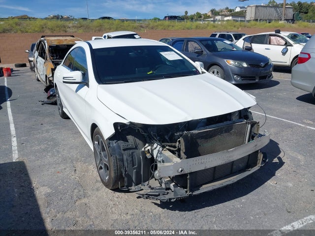 Mercedes-Benz CLA 250 2018 WDDSJ4EB4JN683872 Image 1