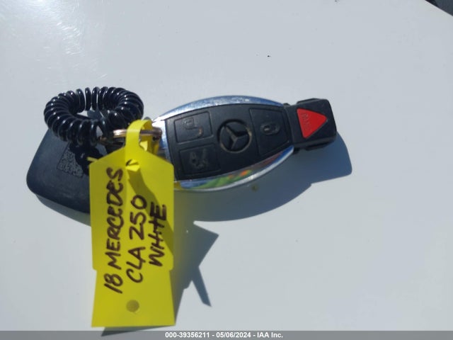 Mercedes-Benz CLA 250 2018 WDDSJ4EB4JN683872 Image 11