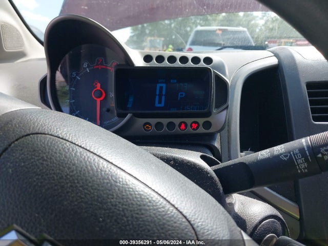 Chevrolet Sonic Lt Auto 2016 1G1JC6SH3G4105385 Image 7