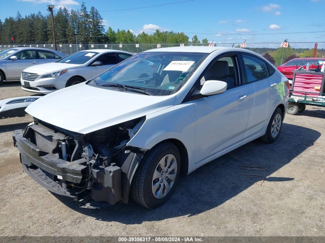 Hyundai ACCENT SE 2017 KMHCT4AE3HU363897 Image 2