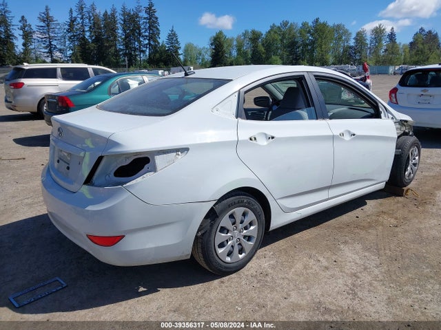 Hyundai ACCENT SE 2017 KMHCT4AE3HU363897 Image 4