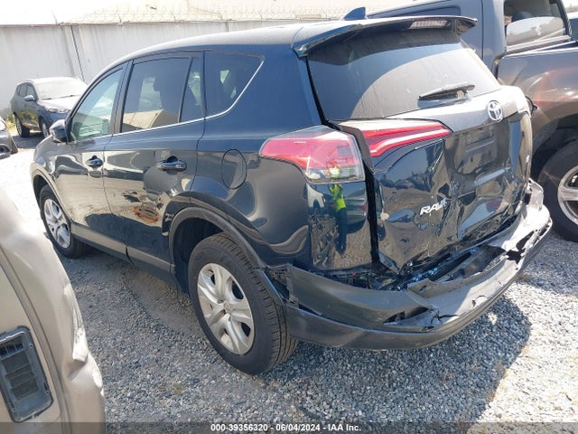 Toyota RAV4 LE 2017 2T3ZFREV7HW386695 Image 3