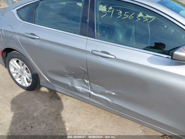 Chrysler 200 Limited Platinum 2016 1C3CCCAB9GN186709 Image 6