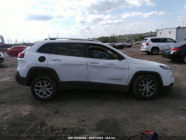 1C4PJMCB5HD213935 Jeep Cherokee Latitude 4x4