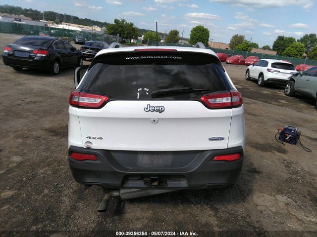 1C4PJMCB5HD213935 Jeep Cherokee Latitude 4x4