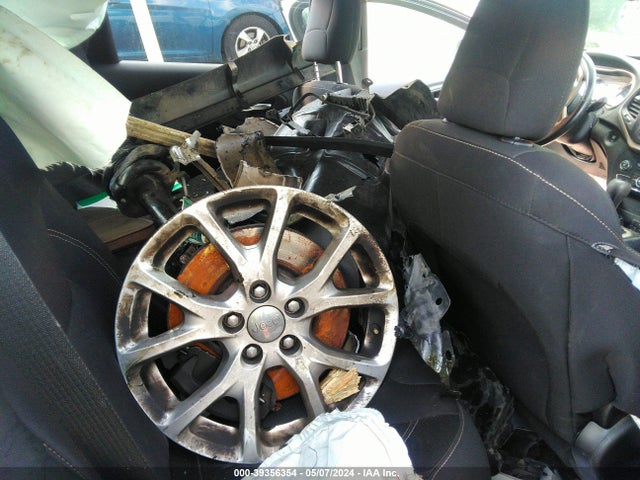 1C4PJMCB5HD213935 Jeep Cherokee Latitude 4x4