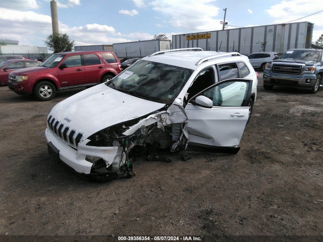 1C4PJMCB5HD213935 Jeep Cherokee Latitude 4x4