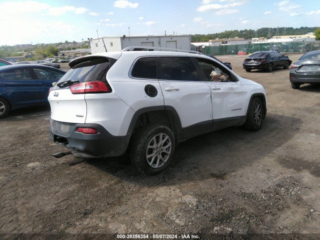 1C4PJMCB5HD213935 Jeep Cherokee Latitude 4x4