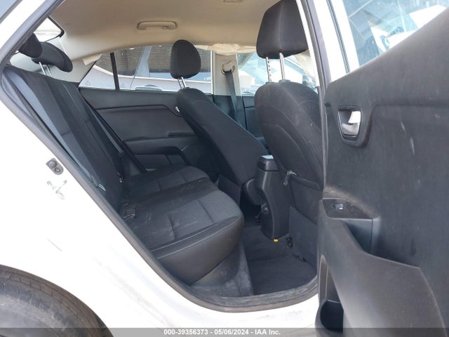 KIA RIO S 2021 3KPA24AD3ME422851 Image 8