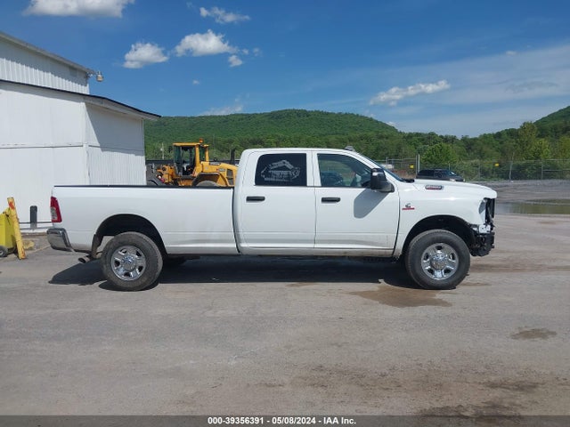 RAM 2500 Tradesman  4x4 8' Box 2024 3C6UR5HL9RG102223 Image 14