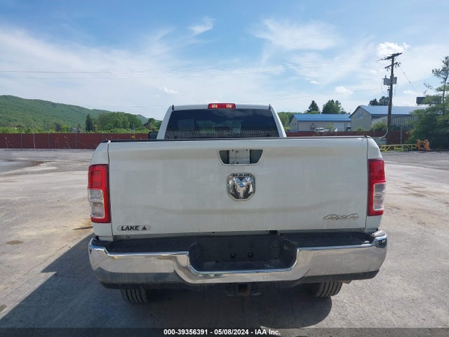 RAM 2500 Tradesman  4x4 8' Box 2024 3C6UR5HL9RG102223 Image 17