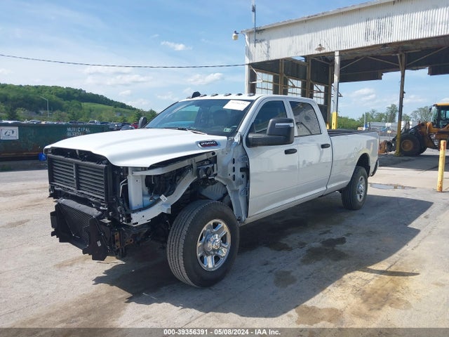 RAM 2500 Tradesman  4x4 8' Box 2024 3C6UR5HL9RG102223 Image 2