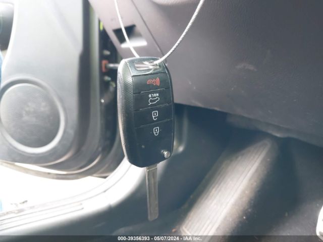 KNDJN2A20F7235550 KIA Soul