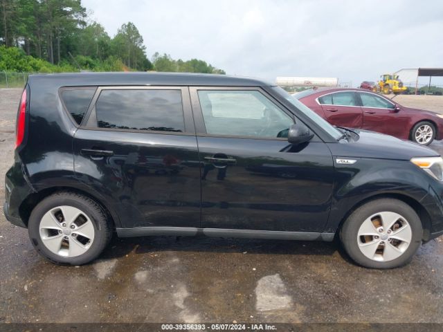 KNDJN2A20F7235550 KIA Soul