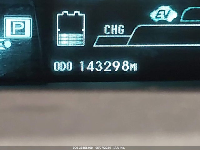 Toyota Prius Two 2015 JTDKN3DU7F0411977 Image 16