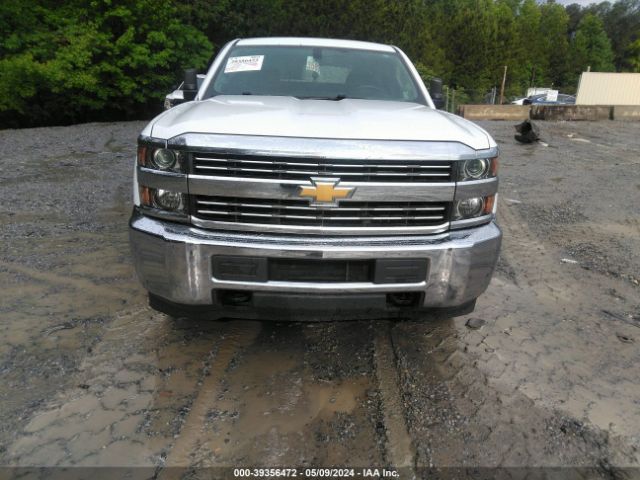 1GB0CUEG8HZ307061 Chevrolet Silverado 2500hd Wt