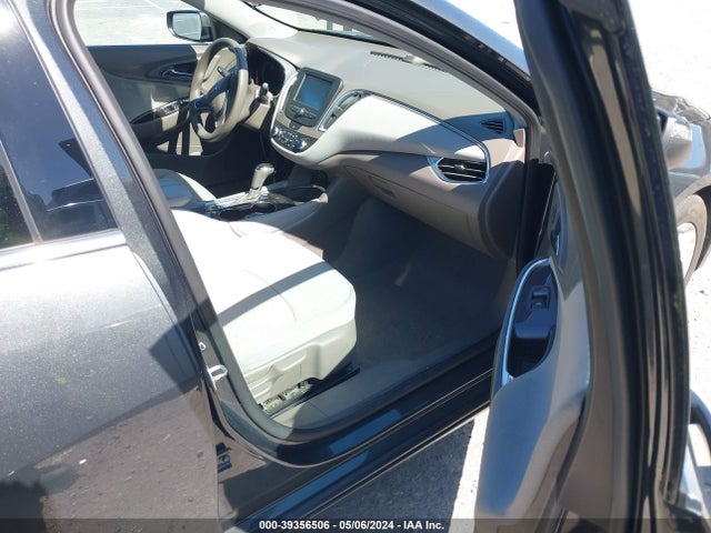 1G1ZJ5SU6HF126396 Chevrolet MALIBU HYBRID