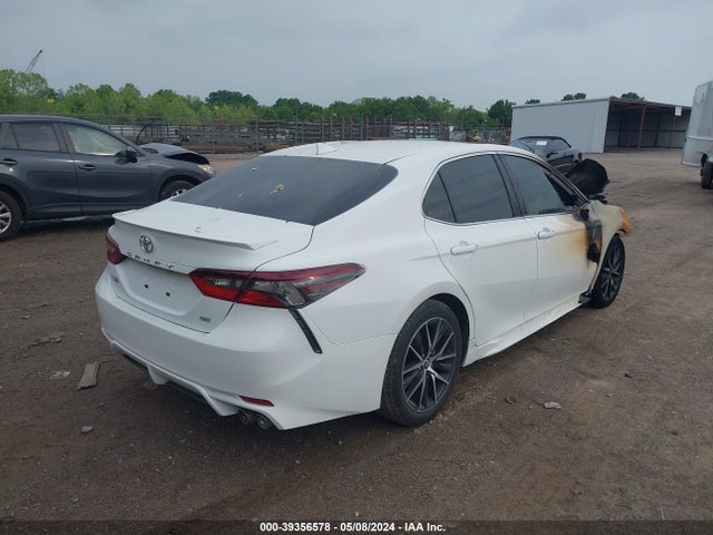 Toyota CAMRY SE 2024 4T1T11AK4RU867855 Image 4