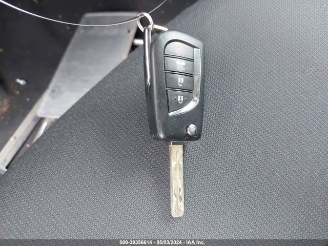 Toyota COROLLA LE 2020 5YFEPRAE9LP095801 Image 11