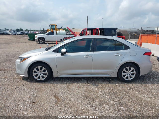 Toyota COROLLA LE 2020 5YFEPRAE9LP095801 Image 14