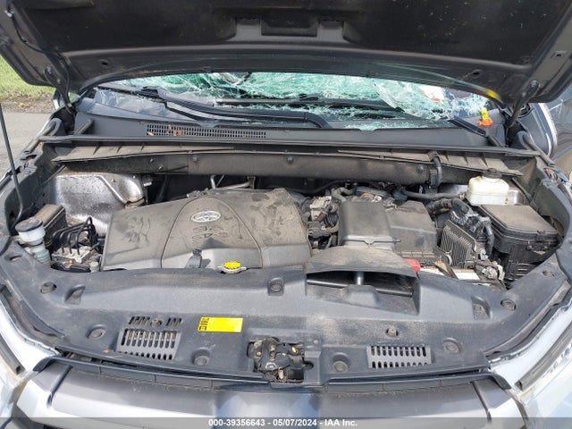 Toyota Highlander Le Plus 2017 5TDBZRFH0HS436033 Image 10