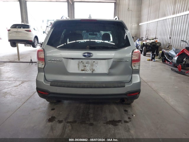 Subaru Forester 2.5i Premium 2018 JF2SJAGCXJH489913 Image 17
