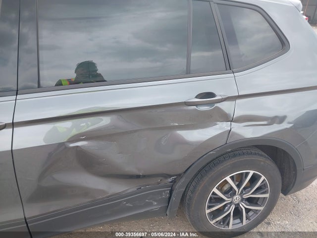3VV1B7AX0MM093805 Volkswagen Tiguan 2.0t S