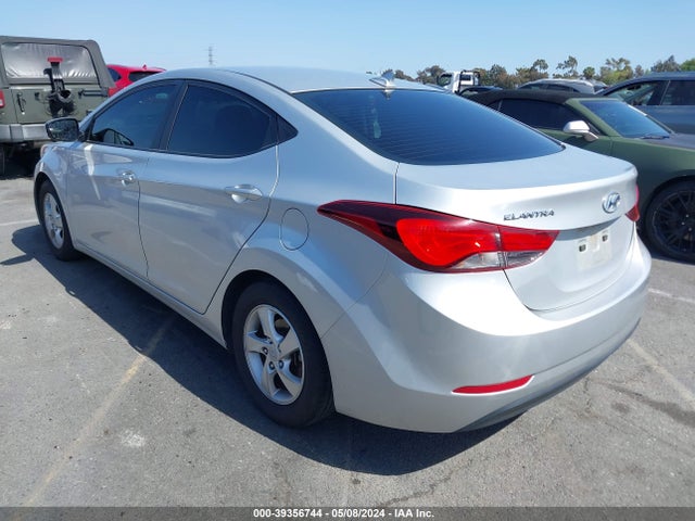 Hyundai ELANTRA SE 2015 5NPDH4AE0FH572144 Image 3