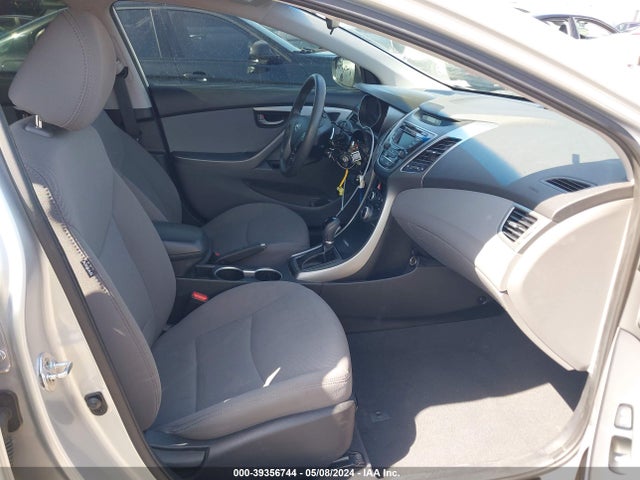 Hyundai ELANTRA SE 2015 5NPDH4AE0FH572144 Image 5