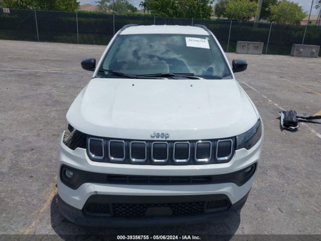 3C4NJCBB5NT234793 Jeep Compass Latitude Fwd