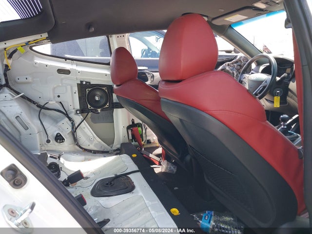 Hyundai Veloster Turbo R-spec 2016 KMHTC6AE1GU292564 Image 8