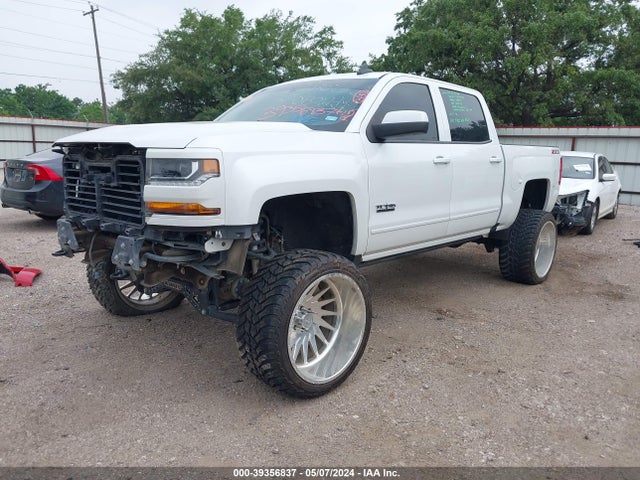 Chevrolet Silverado 1500 2lt 2018 3GCUKRECXJG572225 Image 2